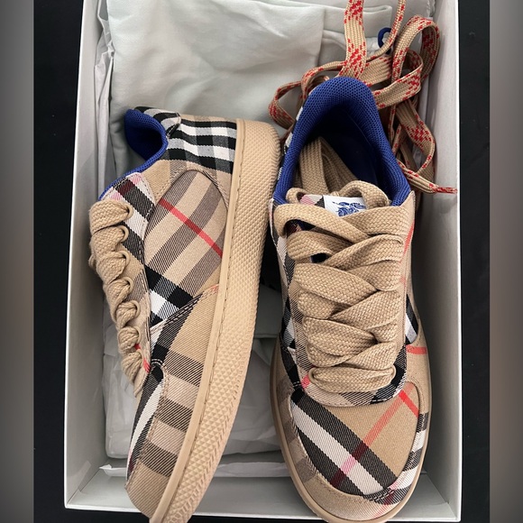 Burberry Terrace Check Sneaker - Women's - Picture 1 of 8